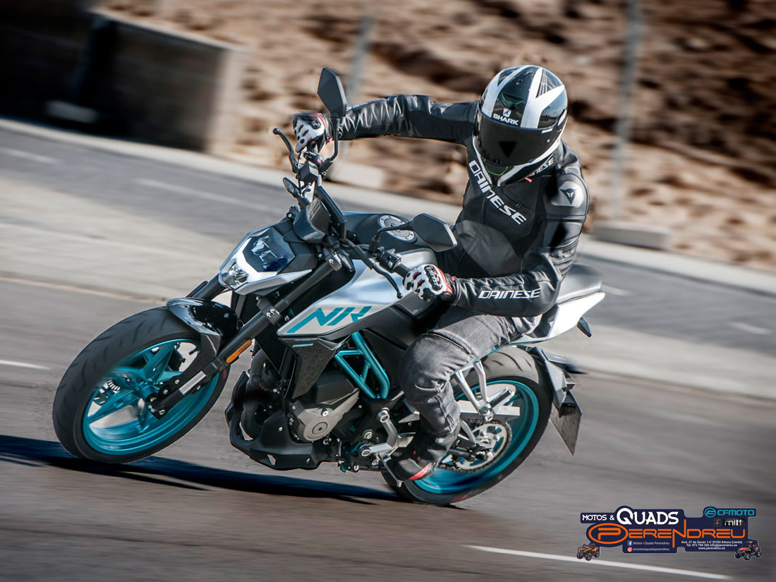 CFMoto 300 NK